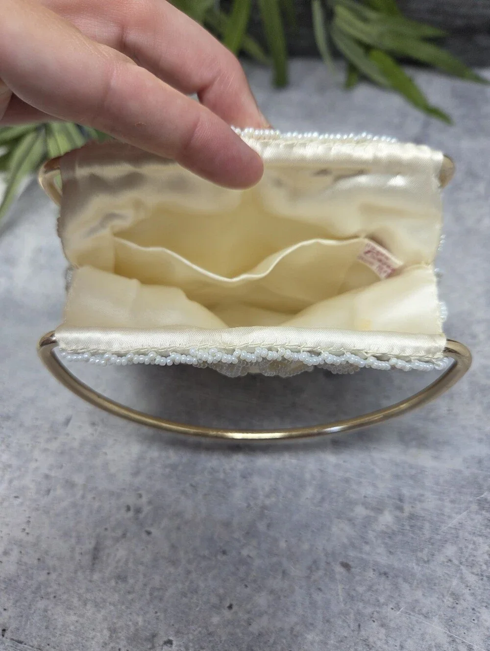 Vintage Ernest Ivory Beaded Gold Handle Handbag Evening Bag